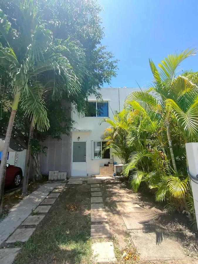 Willa La Casa Del Mexicano Terraza Y Jardin Exoticos 12 Min Del Playa Esmeralda Playa del Carmen Dom wakacyjny