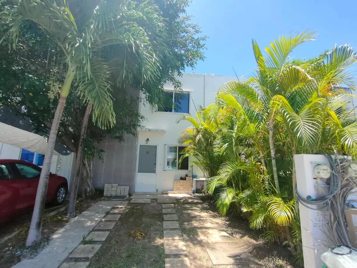 Willa La Casa Del Mexicano Terraza Y Jardin Exoticos 12 Min Del Playa Esmeralda Playa del Carmen Dom wakacyjny