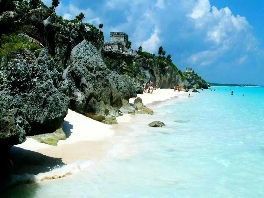 Сasa de vacaciones La Casa del Mexicano terraza y jardin exoticos 12 min del playa Esmeralda Villa Playa del Carmen México