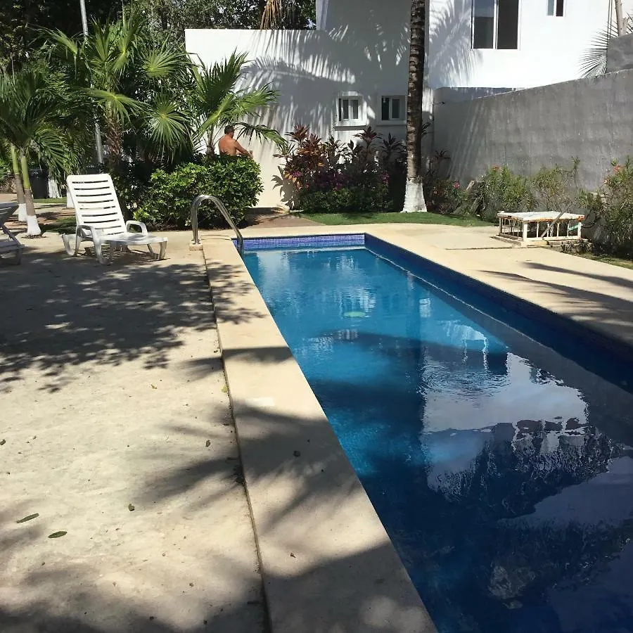 La Casa del Mexicano terraza y jardin exoticos 12 min del playa Esmeralda Villa Playa del Carmen 0*,  México